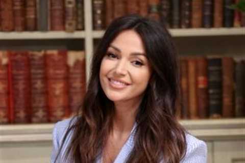 Michelle Keegan is reading this top-rated self-help book - how it could help, if you experience..