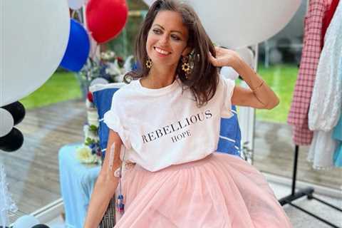 Warning over fake ‘Rebellious Hope’ Deborah James t-shirts on sale on Amazon and Etsy