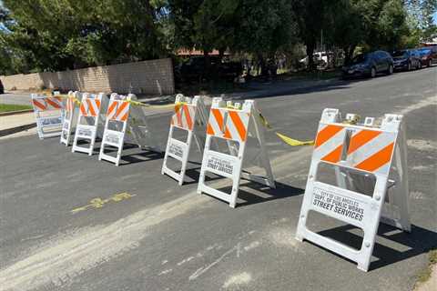 Sig Alert: Traffic Collision Prompts Road Closure On Coldwater Canyon