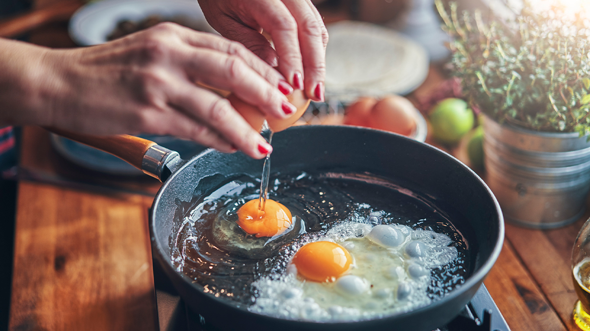 Eating More of This Food for Breakfast Can Help Reverse Muscle Loss as You Age