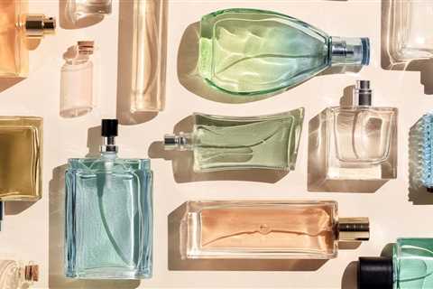 How Do You Choose a Good Perfume? A Fragrance Expert Offers Tips