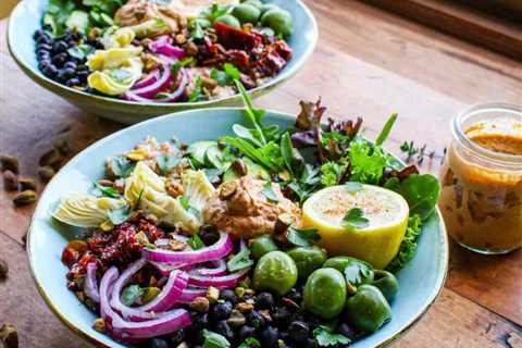 Shawarma Bulgur Salad with Black Chickpeas