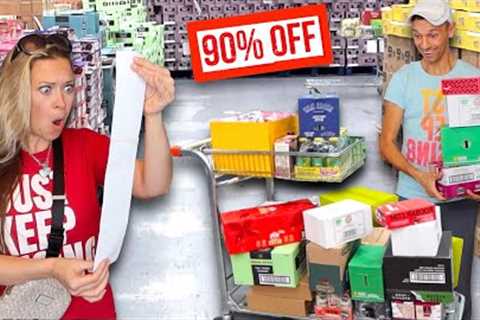 We found a HUGE food DISCOUNT store! 90% off FOOD HAUL shopping at ROGERS