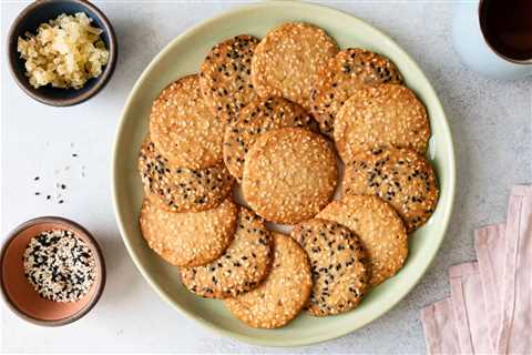 Thin Ginger & Sesame Cookies
