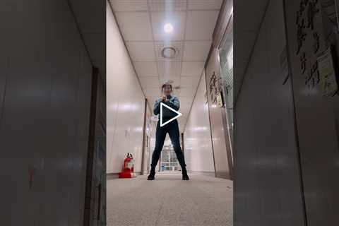 법률사무소 복도/소송의뢰하려면 춤춰야됨/흔들어제끼는 사무장 #꽃집챌린지 #구구단송 #99nouta #소하랑
