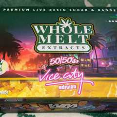 Whole melts 50/50 vice city edition 🌆 Hp master box  Lb 1600$ 5+ drop 100$ 10+…