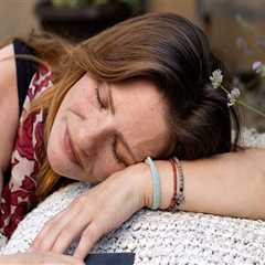 Understanding the Importance of Rest and Relaxation in Arthritis Therapy